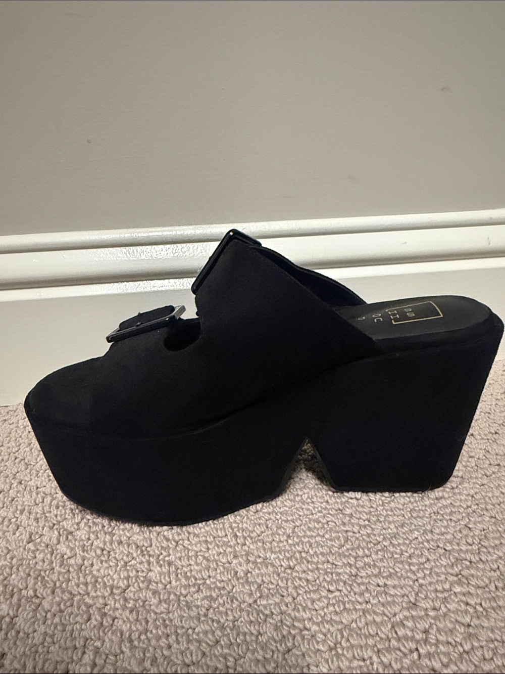 ShuShop platforms - Picture 2 of 4